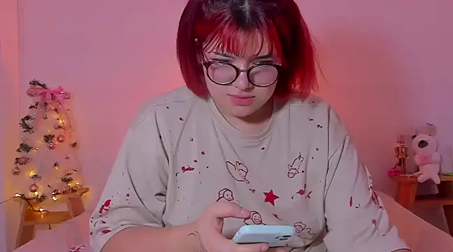 Snapshot of Gaby_Danna chatting on 12/19/24, 09:28 Gaby Danna online show from 12/19/24, 09:28