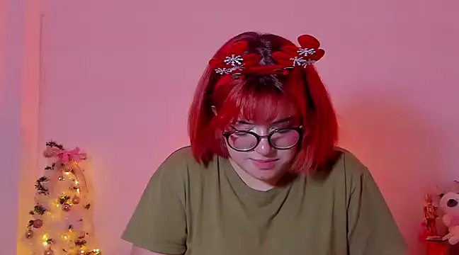 Snapshot of Gaby_Danna chatting on 12/25/24, 02:57 Gaby Danna online show from 12/25/24, 02:57