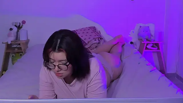 Snapshot of Gaby_Danna chatting on 03/01/25, 01:29 Gaby Danna online show from 03/01/25, 01:29