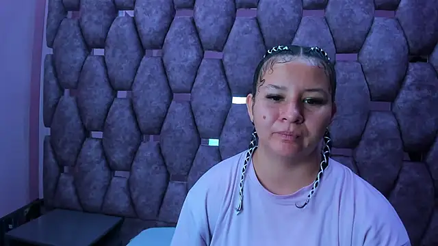 AlaSmith online show from 11/18/25, 02:28