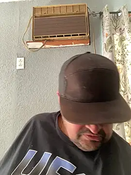 Miguel16i online show from 02/04/25, 09:52