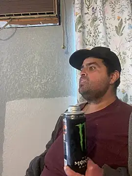 Miguel16i online show from 02/12/25, 05:37