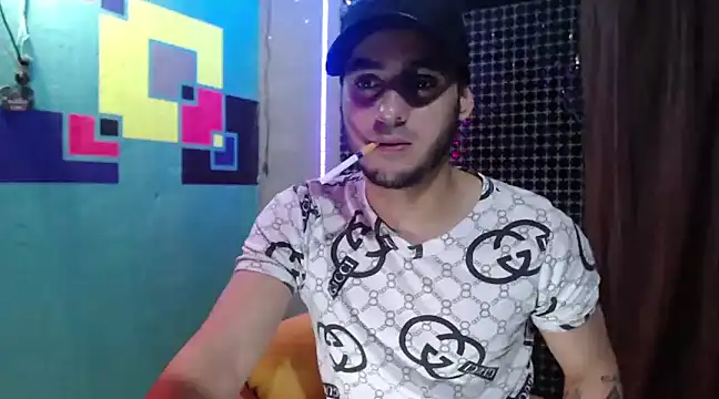 xxxxhotxoxo online show from 01/17/25, 03:45