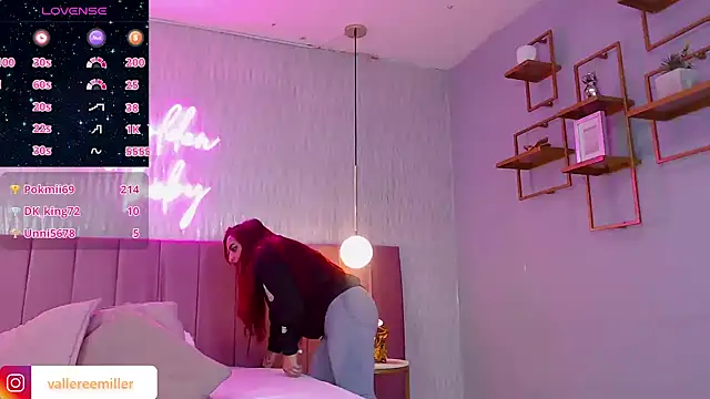 valeriee millerr  online show from 12/09/24, 07:07