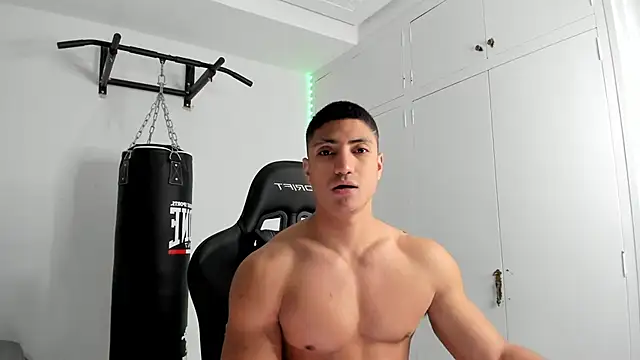 dan01  online show from 04/08/26, 06:02