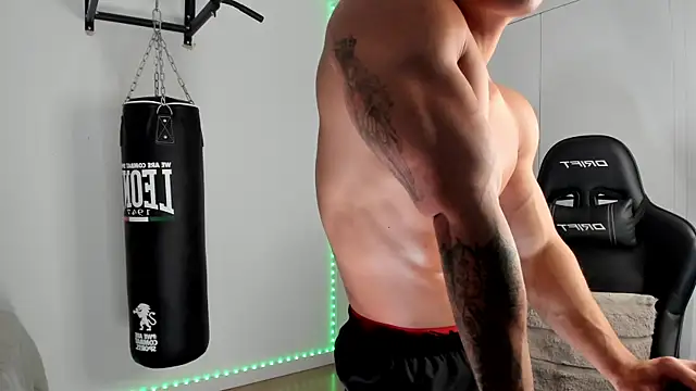 dan01  online show from 04/16/26, 08:04