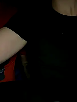 Snapshot of ToAnWTW chatting on 11/03/25, 10:42 ToAnWTW online show from 11/03/25, 10:42