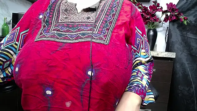 kalpanaaishaa online show from 02/25/25, 10:15