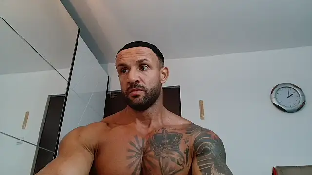 Magnificmuscles89 online show from 06/15/26, 11:01