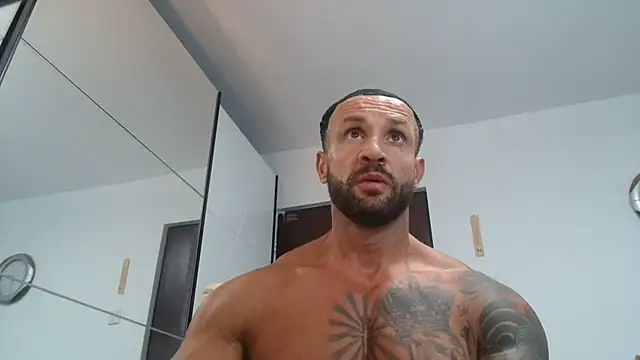 Magnificmuscles89 online show from 07/06/26, 11:40