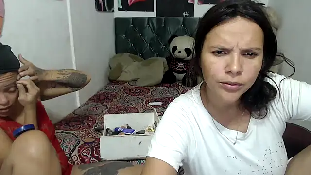 manzanahot9 online show from 03/04/25, 08:27