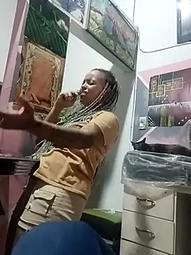 manzanahot9 online show from 11/23/25, 04:40