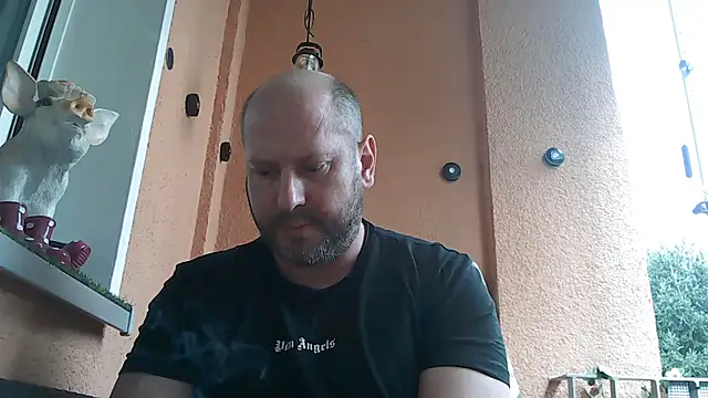HarleyQuinnundJoker online show from 10/10/25, 10:58