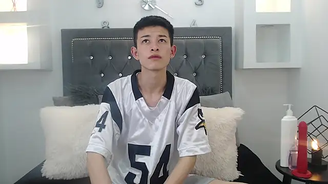 Snapshot of MaikCarver chatting on 01/22/25, 04:13 MaikCarver online show from 01/22/25, 04:13