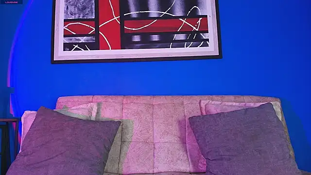 liccy hall online show from 11/14/25, 11:42