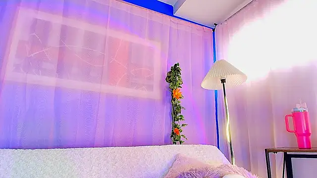 Snapshot of liccy_hall chatting on 06/11/26, 12:14 liccy hall online show from 06/11/26, 12:14