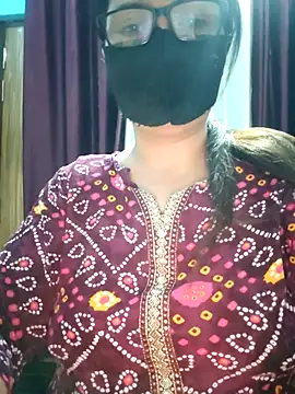 Aishwaryaa 69 online show from 09/21/25, 01:57