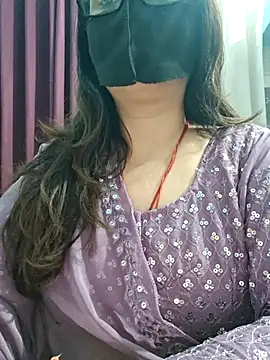 Aishwaryaa 69 online show from 03/27/26, 03:34