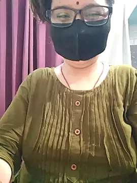 Aishwaryaa 69 online show from 05/27/26, 02:03