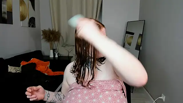 Cassie xKiss online show from 04/15/26, 05:58