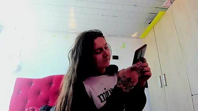 Sweet-Suck69 online show from 01/20/25, 03:50