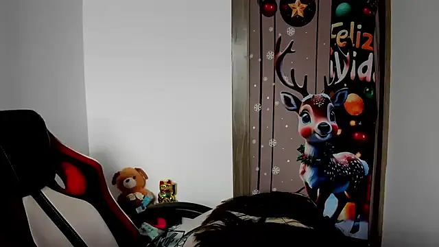 Sweet-Suck69 online show from 02/15/25, 09:26