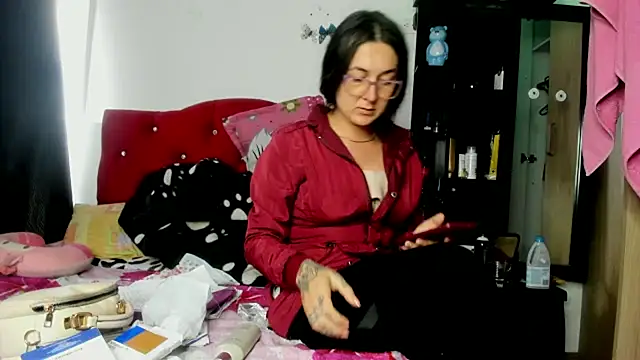 Sweet-Suck69 online show from 10/20/25, 08:53