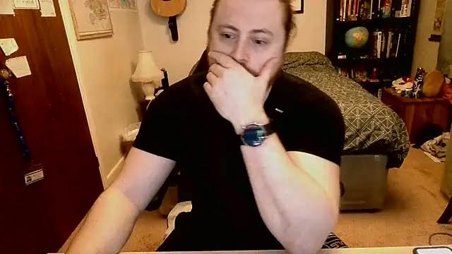 Snapshot of Hairy_Guy30 chatting on 01/06/25, 11:42 Hairy Guy30 online show from 01/06/25, 11:42