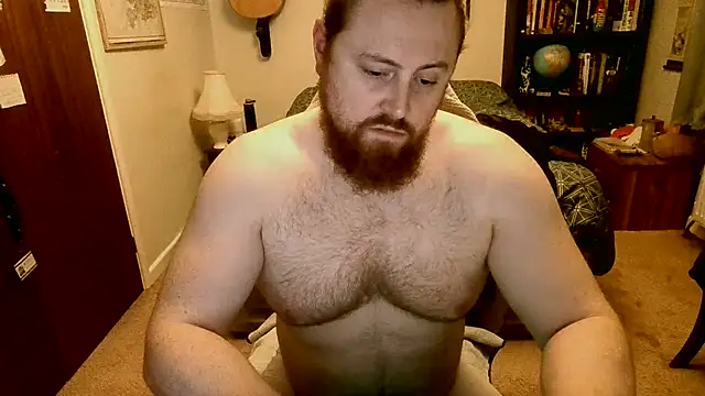 Snapshot of Hairy_Guy30 chatting on 02/01/25, 02:05 Hairy Guy30 online show from 02/01/25, 02:05