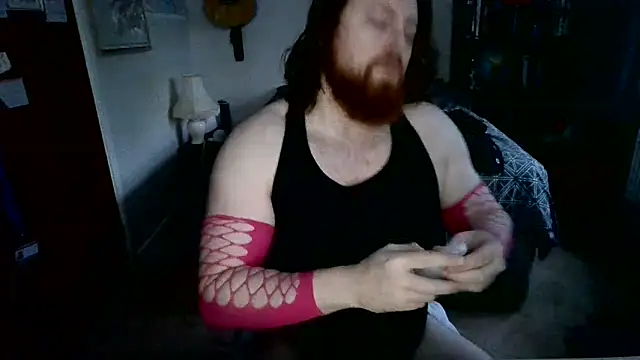 Snapshot of Hairy_Guy30 chatting on 02/06/25, 05:09 Hairy Guy30 online show from 02/06/25, 05:09