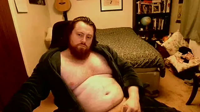 Snapshot of Hairy_Guy30 chatting on 05/19/26, 12:27 Hairy Guy30 online show from 05/19/26, 12:27