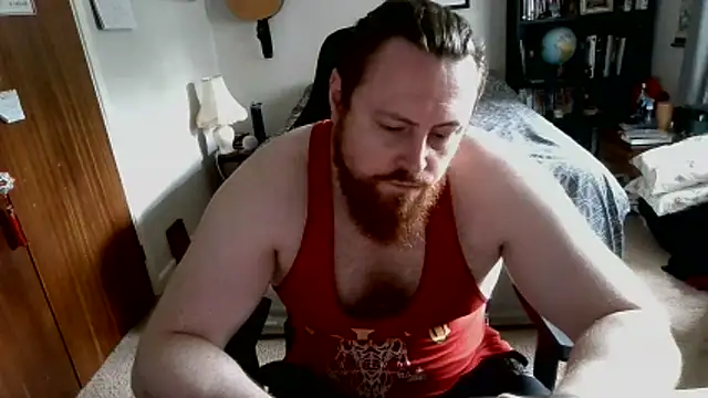 Snapshot of Hairy_Guy30 chatting on 05/28/26, 06:05 Hairy Guy30 online show from 05/28/26, 06:05