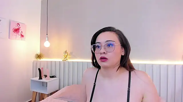 Snapshot of naughtylesbians__ chatting on 03/06/25, 03:13 naughtylesbians online show from 03/06/25, 03:13