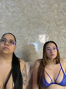 naughtylesbians   online show from 04/26/26, 01:36