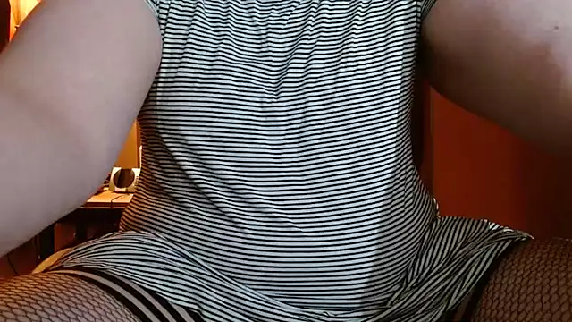 cosmicjones online show from 12/08/24, 09:24