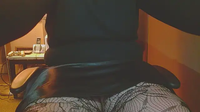 cosmicjones online show from 02/17/25, 12:48