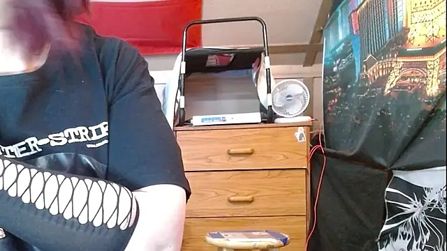 cosmicjones online show from 04/19/26, 10:36