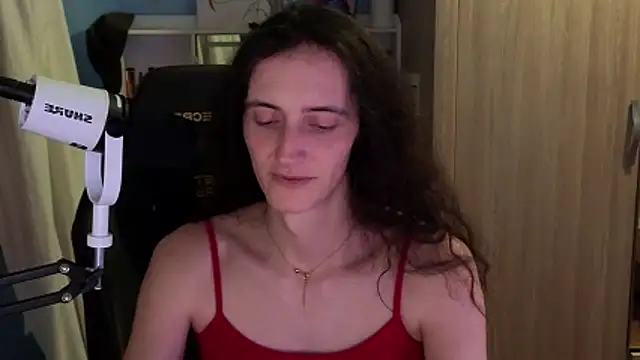 MemiKouki online show from 02/17/26, 05:08