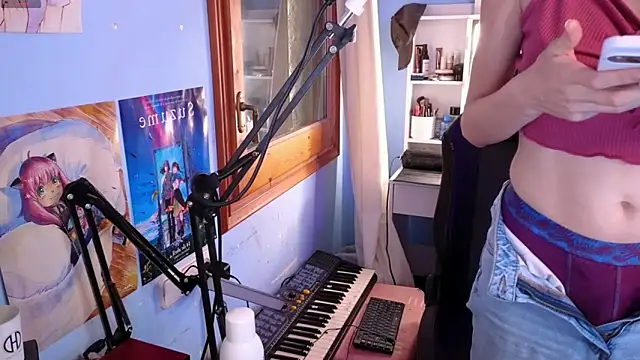 MemiKouki online show from 04/09/26, 04:34