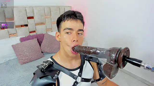 its liam18 online show from 09/21/25, 12:01