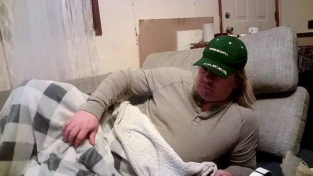 Snapshot of Mic_Oxinner chatting on 01/04/25, 03:50 Mic Oxinner online show from 01/04/25, 03:50