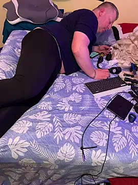 Mic Oxinner online show from 03/09/26, 10:08