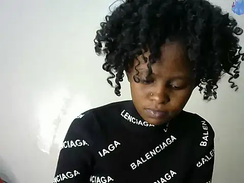 Snapshot of Kasweet_Lee chatting on 09/22/25, 09:44 Kasweet Lee online show from 09/22/25, 09:44