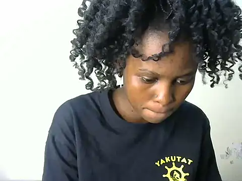 Snapshot of Kasweet_Lee chatting on 09/27/25, 07:08 Kasweet Lee online show from 09/27/25, 07:08