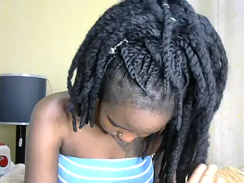 Snapshot of Kasweet_Lee chatting on 06/23/26, 03:37 Kasweet Lee online show from 06/23/26, 03:37