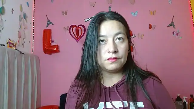 monickhot303av online show from 02/25/25, 04:24