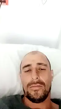 Snapshot of fire_menxxx001 chatting on 12/04/24, 02:31 fire menxxx001 online show from 12/04/24, 02:31