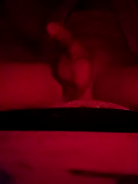 Snapshot of daaavi30d27 chatting on 12/22/25, 06:05 daaavi30d27 online show from 12/22/25, 06:05