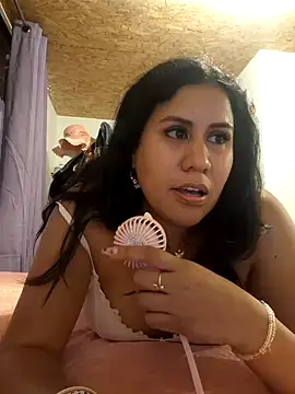 Snapshot of KasiaVenus_ chatting on 12/22/24, 11:52 KasiaVenus  online show from 12/22/24, 11:52