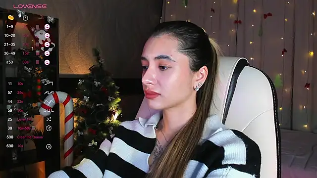 DarlaLike online show from 12/18/25, 03:45